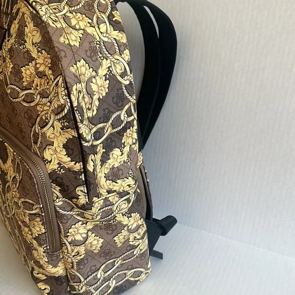 New GUESS Backpack - Picture 3 of 14